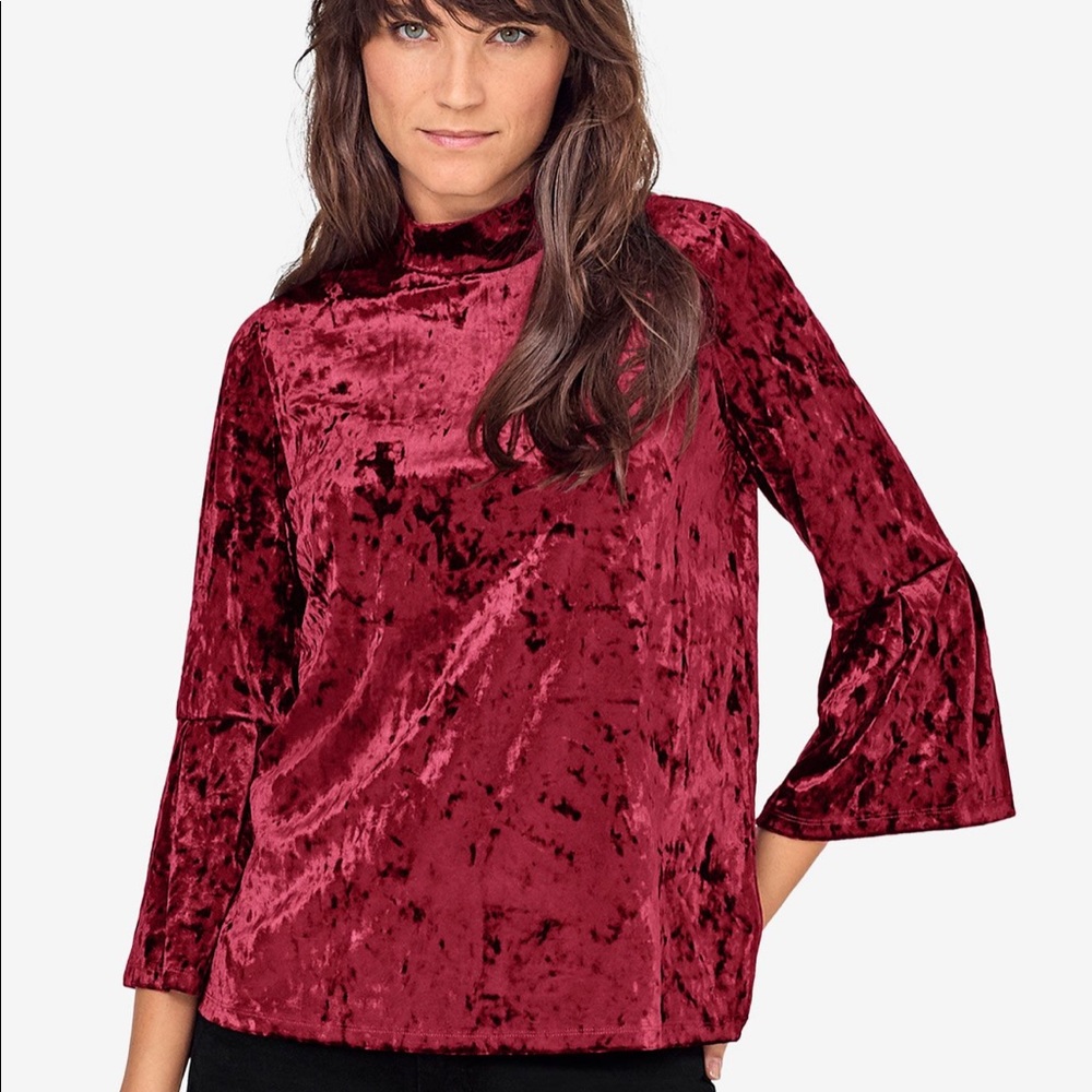 ELLOS RED CRUSHED VELVET BELL SLEEVE TUNIC